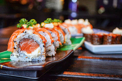 https://eatinginlondon.co.uk/wp-content/uploads/2022/06/sushi.jpg