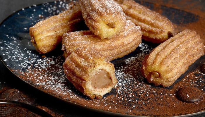 Chocolate-filled Churros - best street food in london